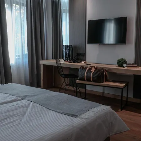 Western Lozenetz 4*